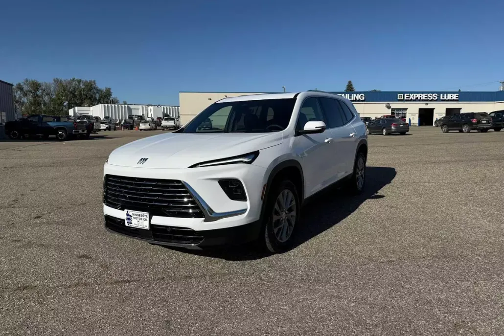 2026 Buick Enclave Preferred photo 1