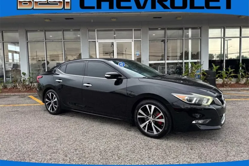2018 Nissan Maxima SV photo 1