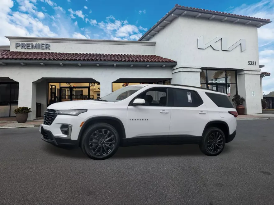 2023 Chevrolet Traverse RS photo 1