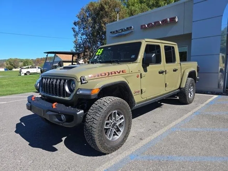 2025 Jeep Gladiator Mojave photo 7