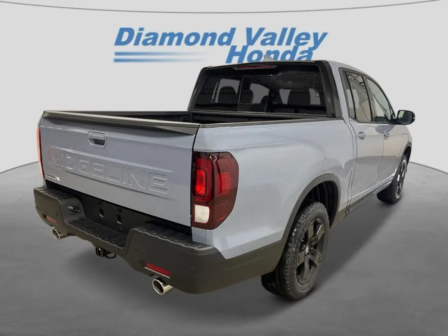 2025 Honda Ridgeline Black Edition photo 1