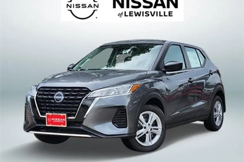 2025 Nissan Kicks Play S photo 1