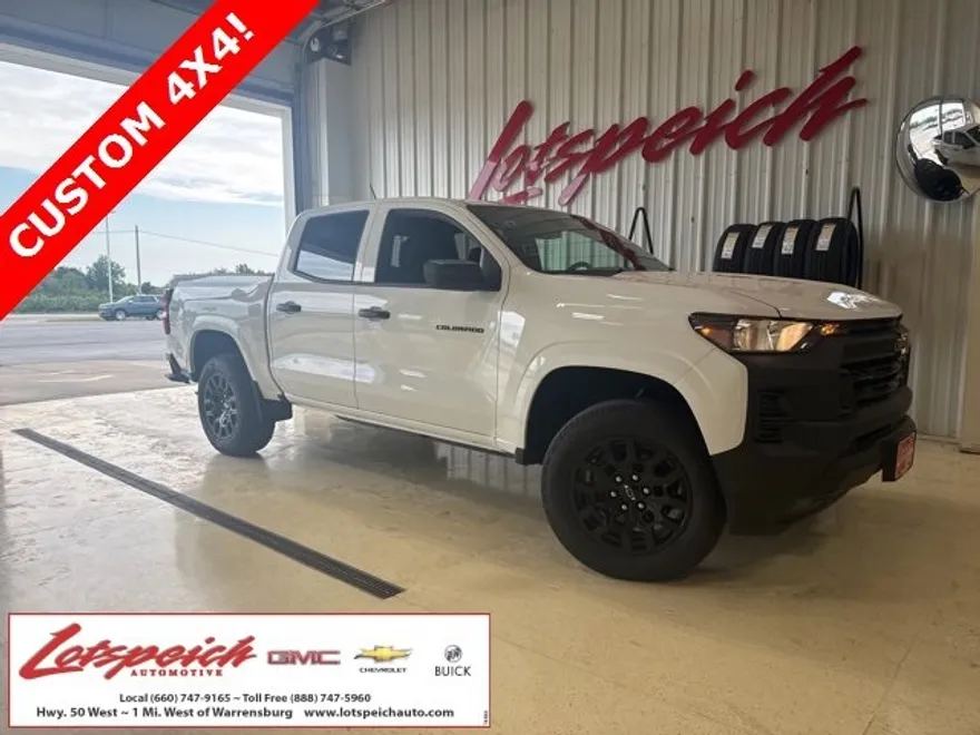 2025 Chevrolet Colorado LT photo 1