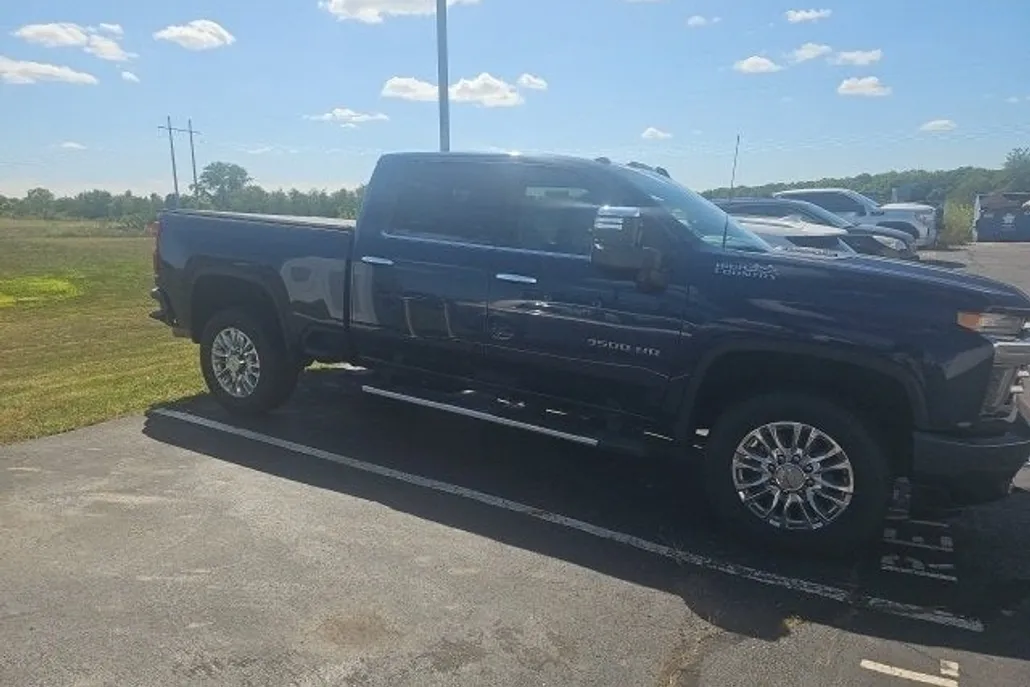 2020 Chevrolet Silverado 3500HD High Country photo 1