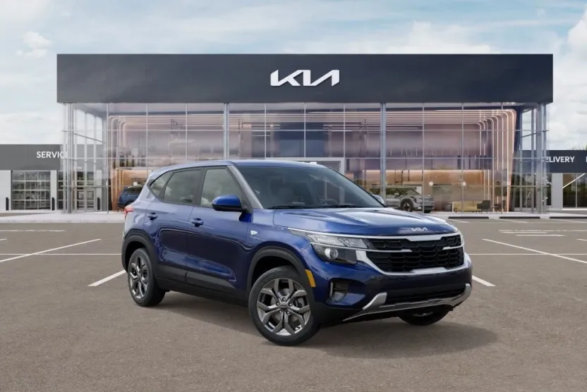 2026 Kia Seltos LX photo 1