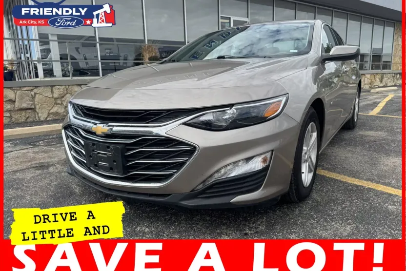 2023 Chevrolet Malibu 1LT photo 1