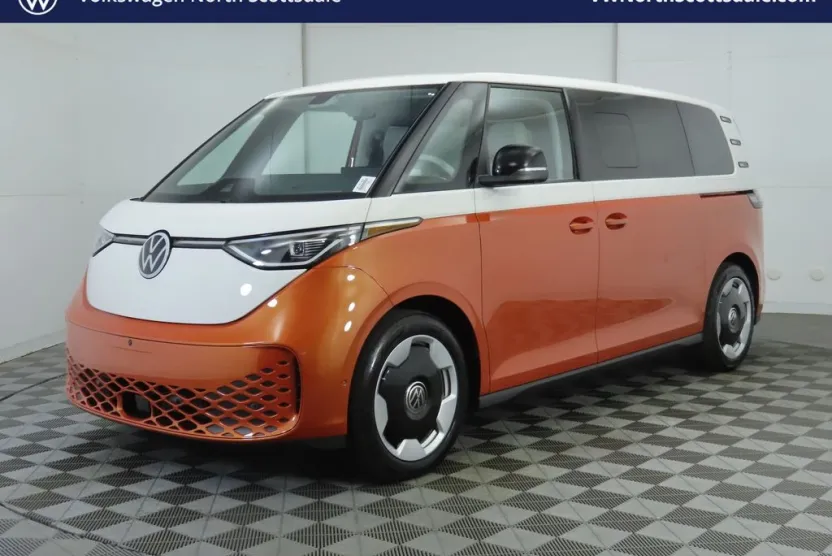 2025 Volkswagen ID. Buzz Pro Plus photo 1