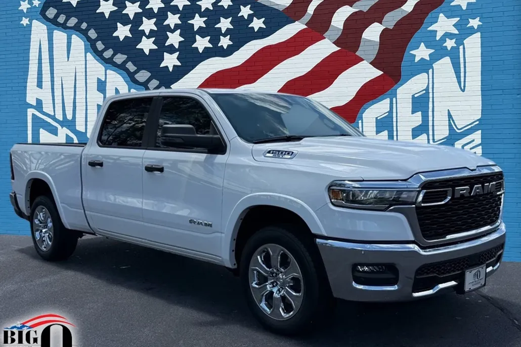 2025 Ram 1500 Big Horn photo 1