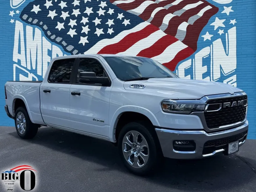 2025 Ram 1500 Big Horn photo 1