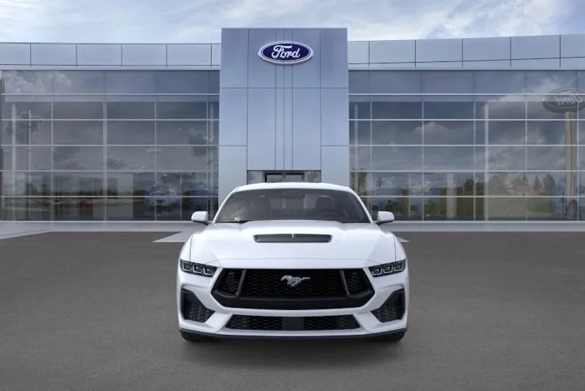 2025 Ford Mustang GT photo 1