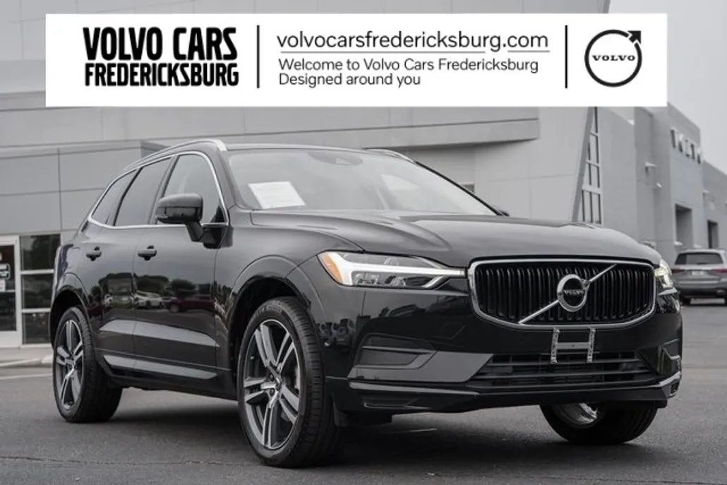 2019 Volvo XC60 T5 Momentum photo 1