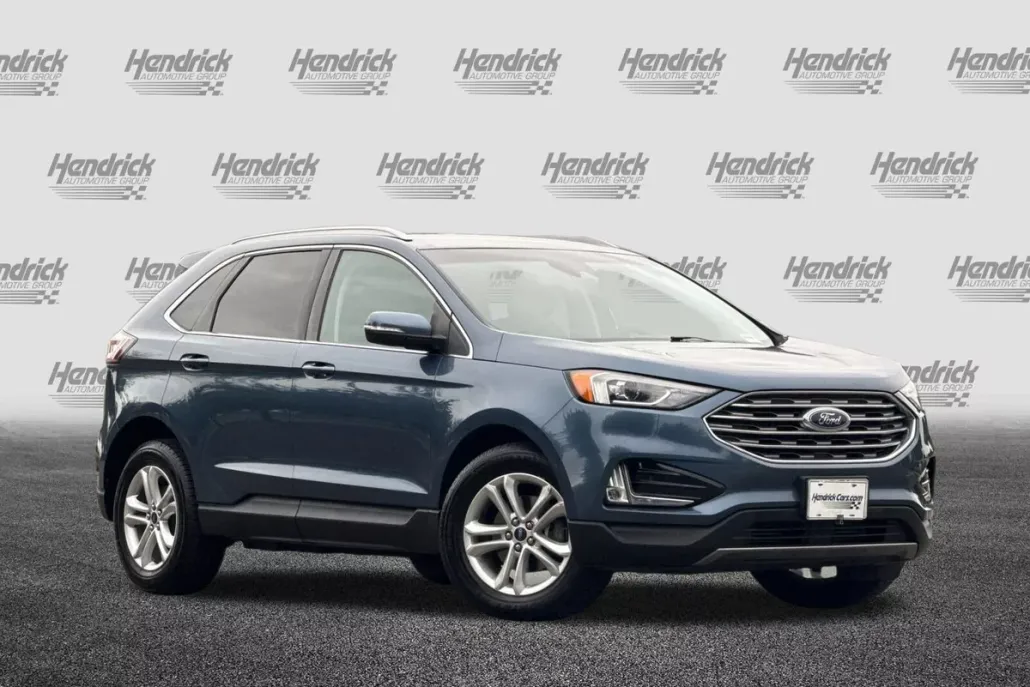 2019 Ford Edge SEL photo 1