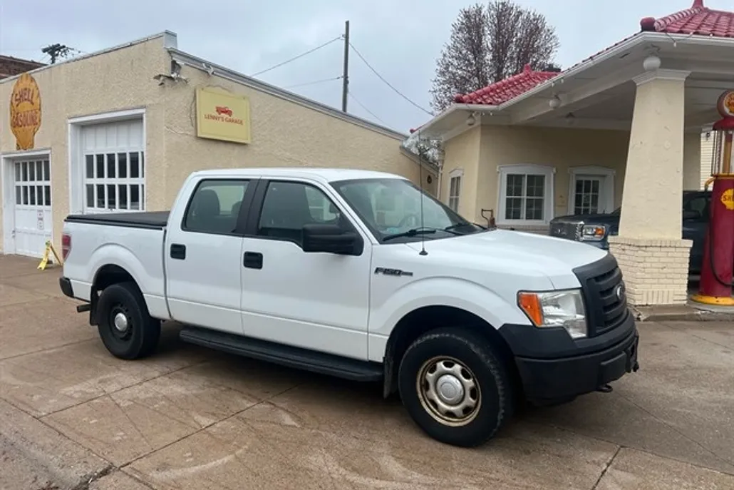 2012 Ford F-150 XL photo 1