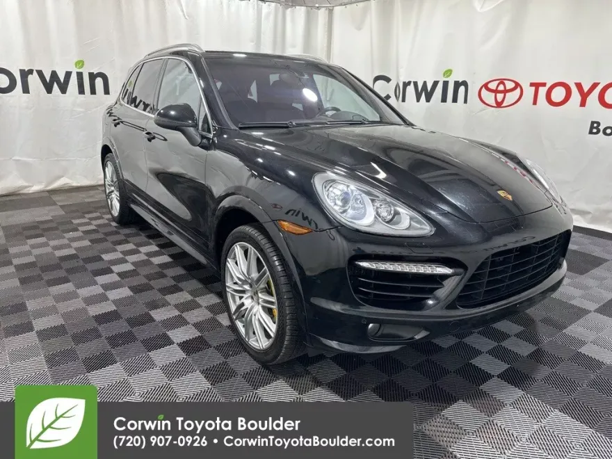 2012 Porsche Cayenne Turbo photo 1