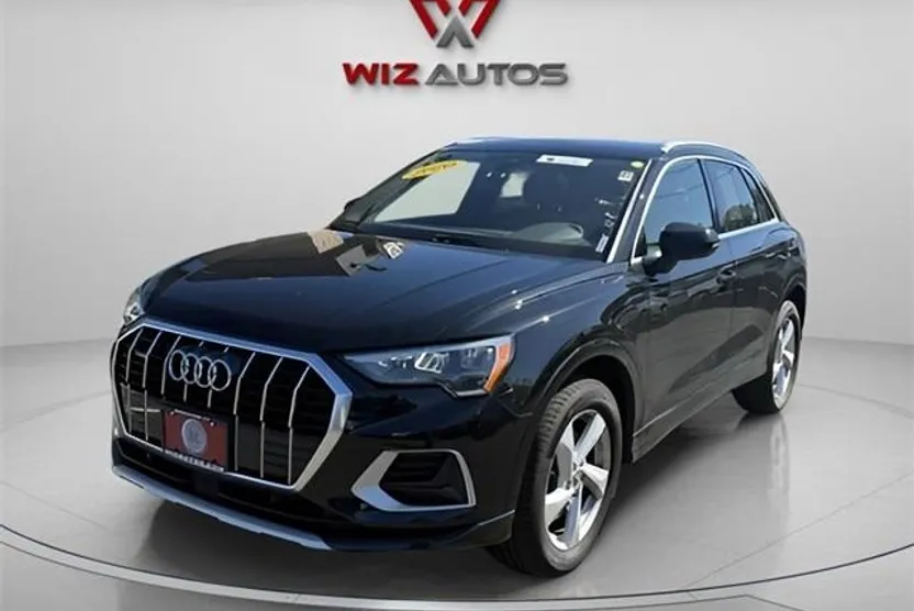 2020 Audi Q3 Premium photo 1