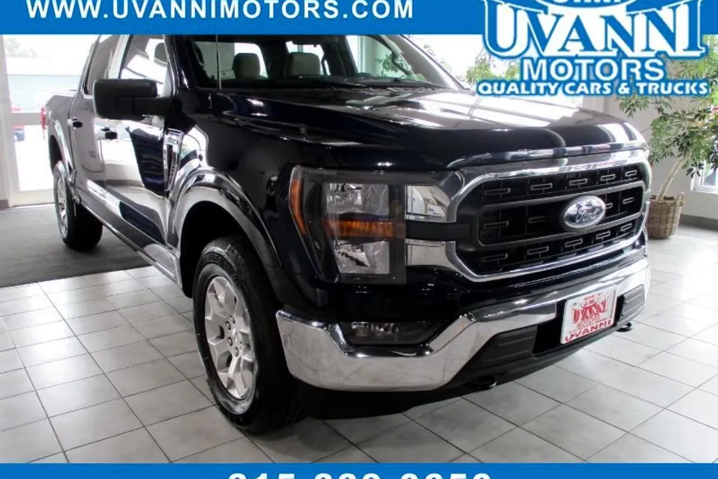 2023 Ford F-150 XLT photo 1