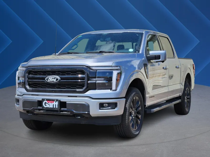 2025 Ford F-150 Lariat photo 1