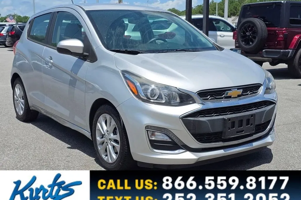 2020 Chevrolet Spark 1LT LT photo 1