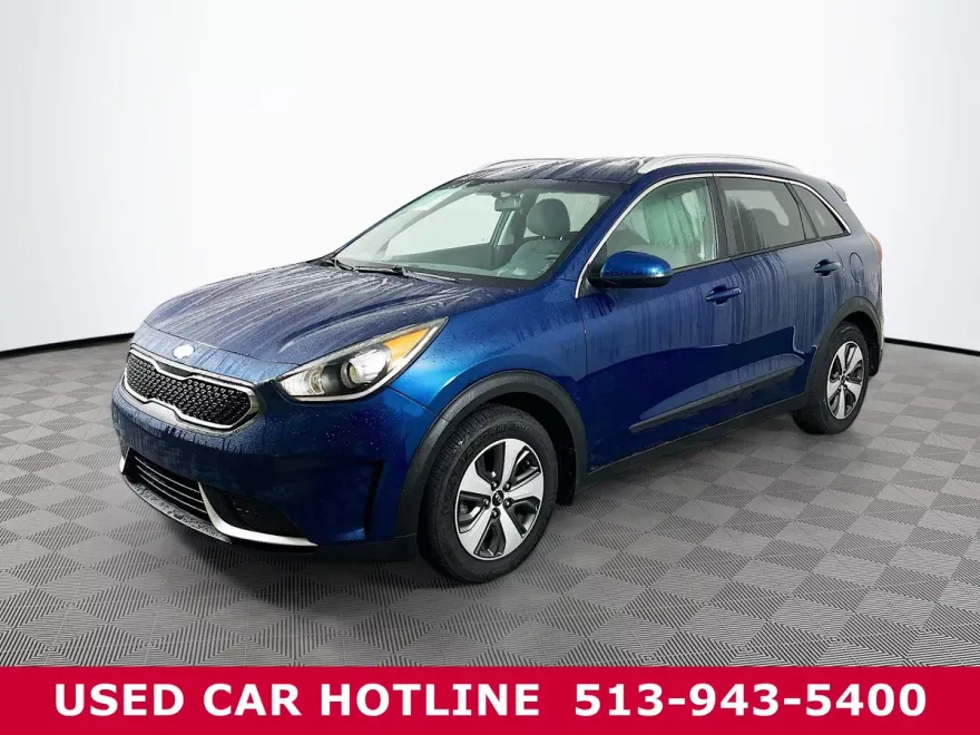 2017 Kia Niro LX photo 1