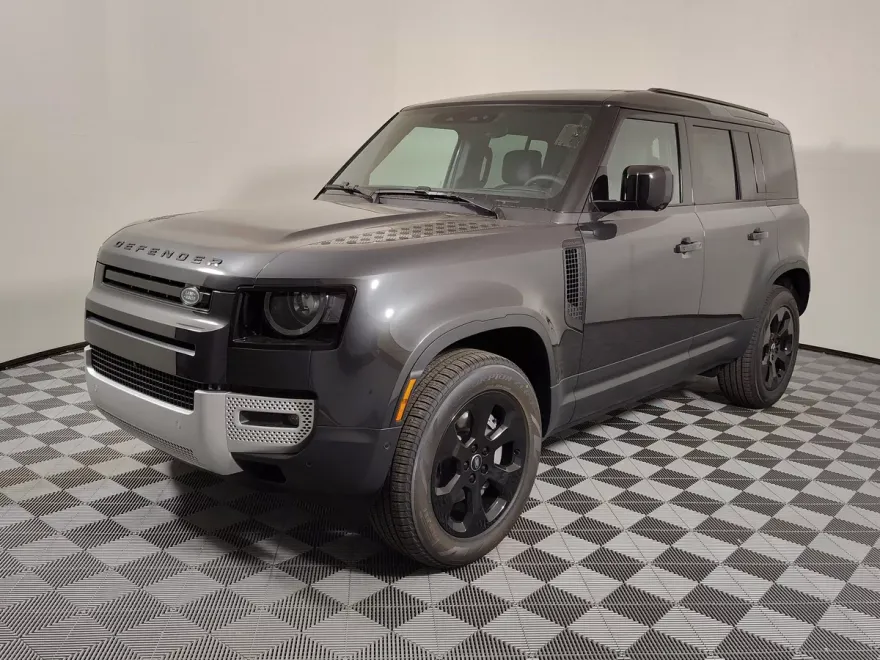 2025 Land Rover Defender S photo 1