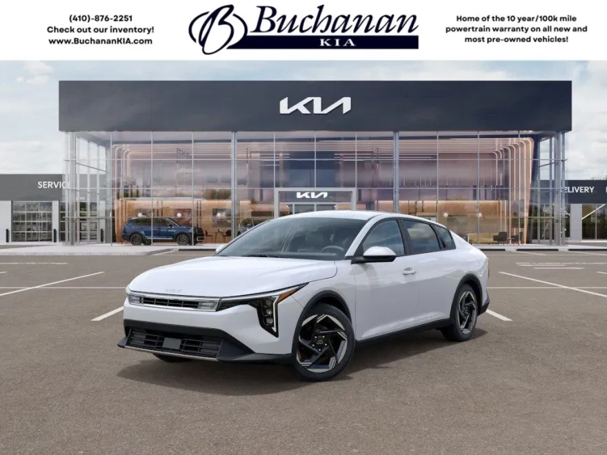 2025 Kia K4 LXS photo 1