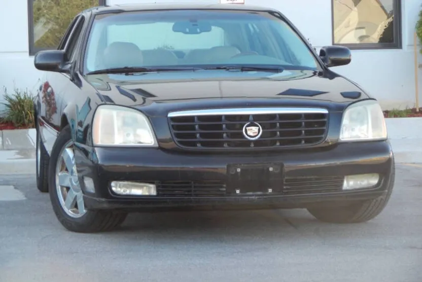 2005 Cadillac DeVille DTS photo 1