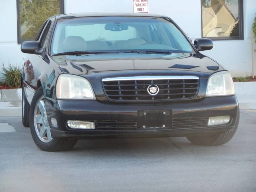 2005 Cadillac DeVille DTS photo 1
