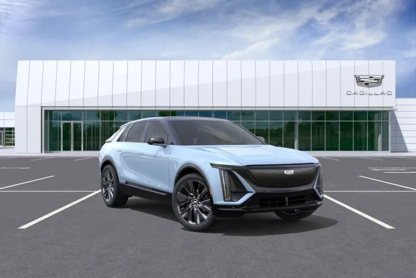 2025 Cadillac Lyriq Sport photo 1