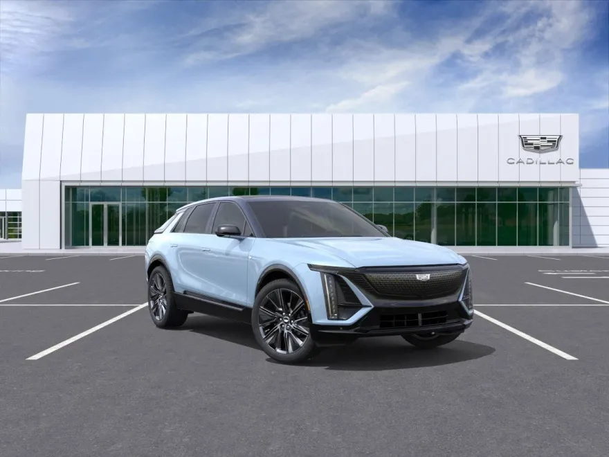 2025 Cadillac Lyriq Sport photo 1