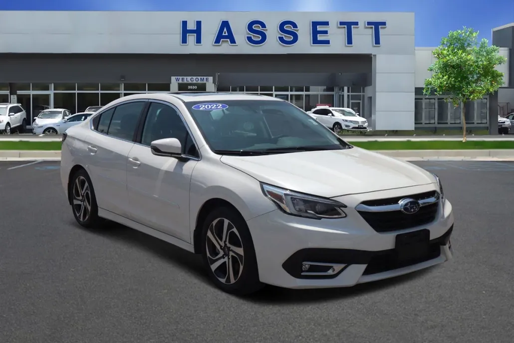 2022 Subaru Legacy Limited photo 1