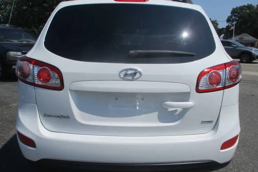 2012 Hyundai Santa Fe GLS photo 1