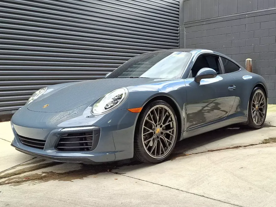 2017 Porsche 911 photo 1