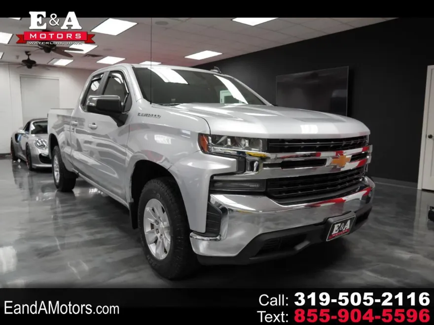 2019 Chevrolet Silverado 1500 LT photo 1