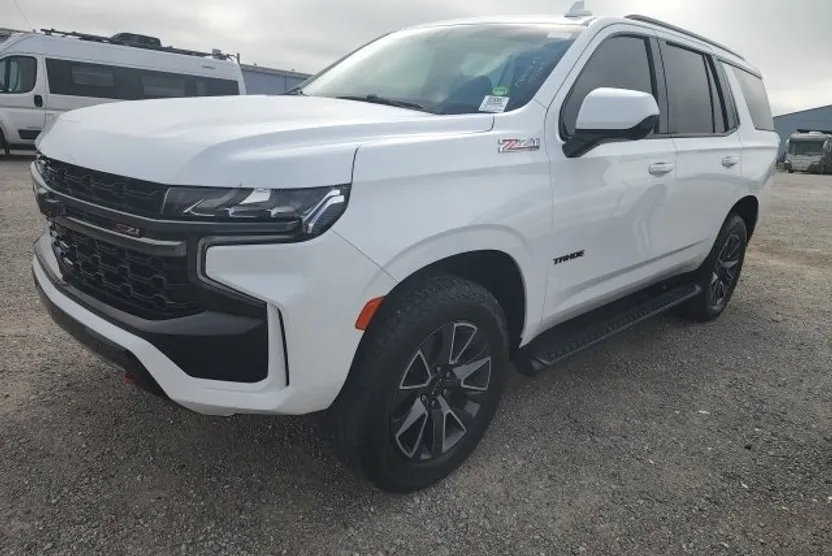 2021 Chevrolet Tahoe Z71 photo 1