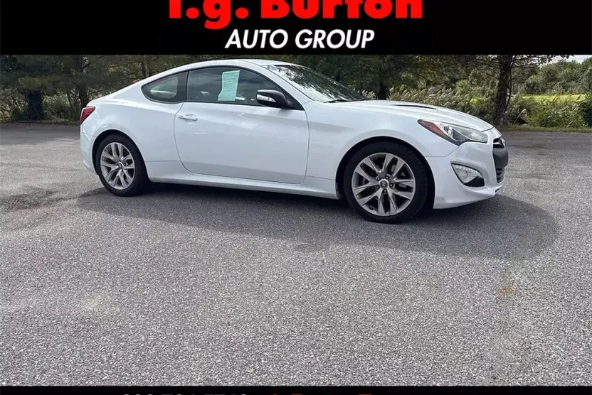 2016 Hyundai Genesis Coupe Base photo 1