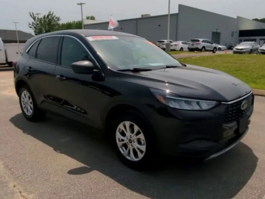 2024 Ford Escape Active photo 1