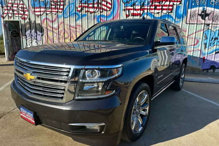 2015 Chevrolet Tahoe LTZ photo 1