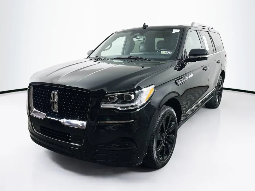 2024 Lincoln Navigator Reserve photo 1