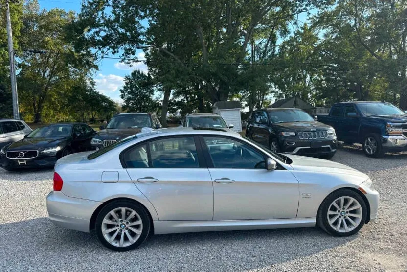 2011 Bmw 328i xDrive SULEV photo 1