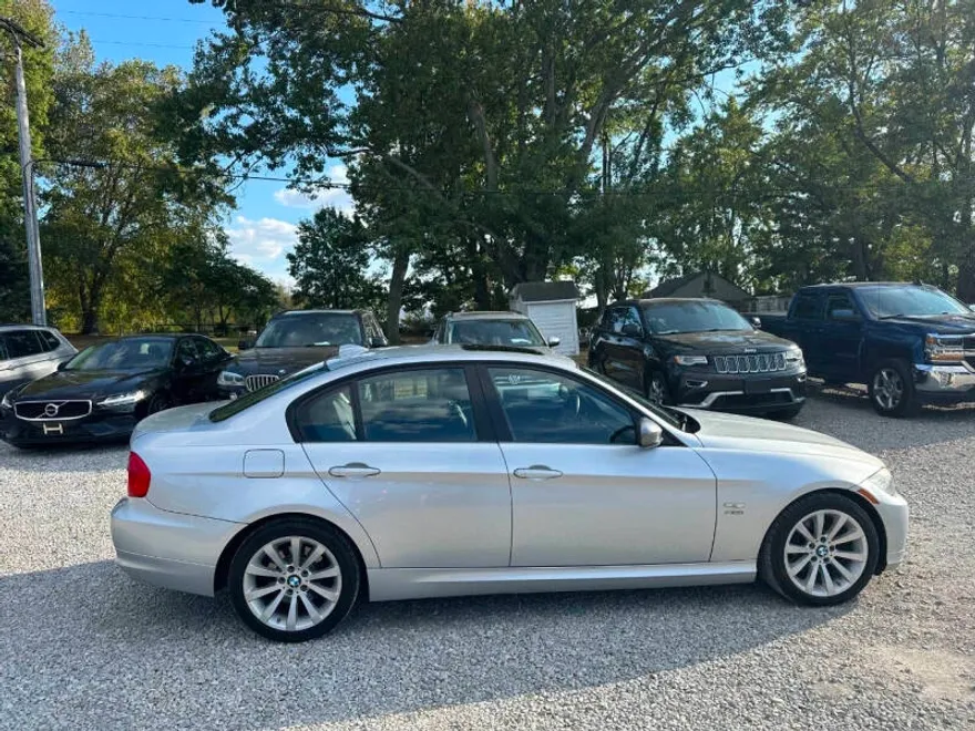 2011 Bmw 328i xDrive SULEV photo 1