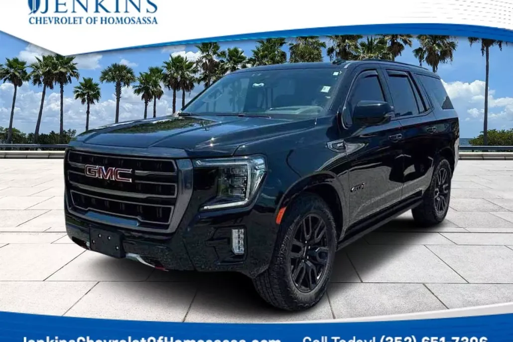 2023 Gmc Yukon AT4 photo 1