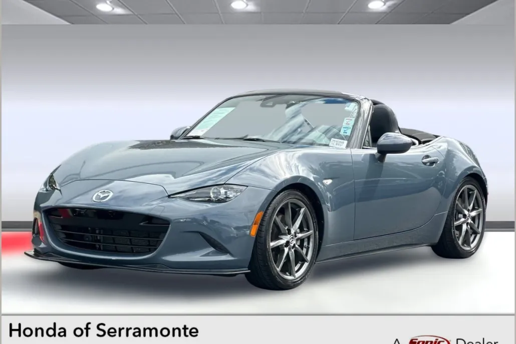 2021 Mazda MX-5 Miata Miata Grand Touring photo 1