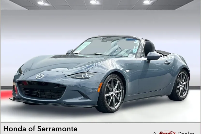 2021 Mazda MX-5 Miata Miata Grand Touring photo 1