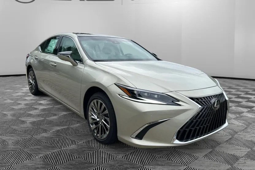 2025 Lexus ES 350 Ultra Luxury photo 1