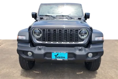 2025 Jeep Wrangler Sport S photo 2