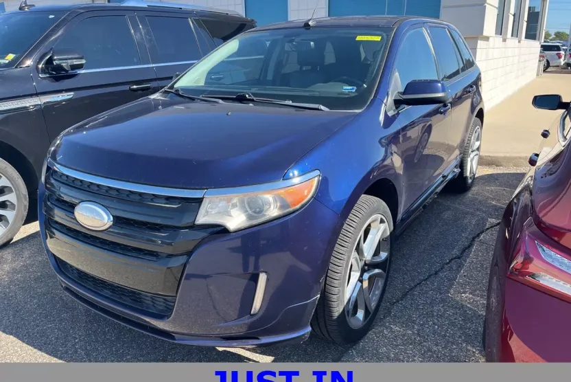 2011 Ford Edge Sport photo 1