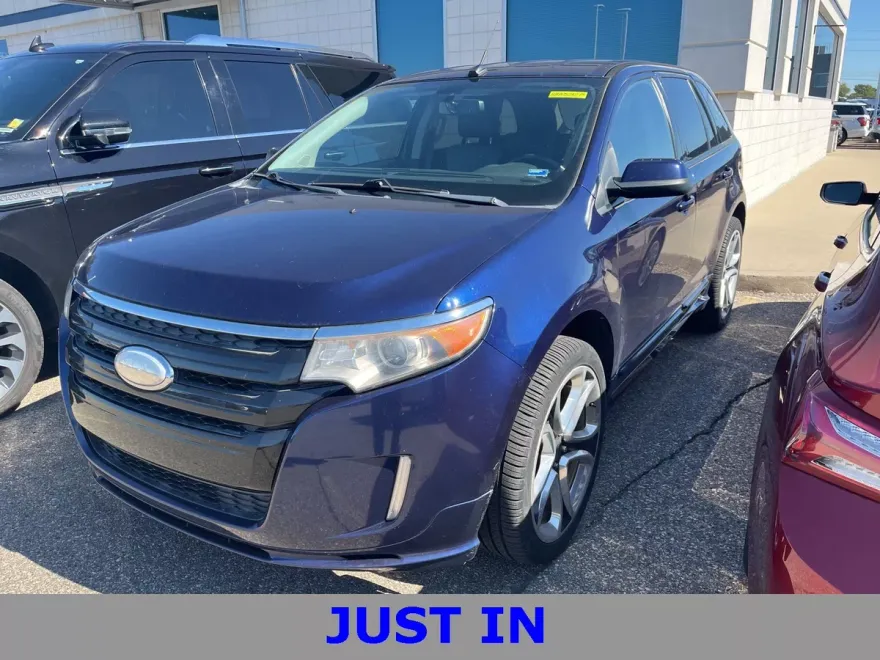 2011 Ford Edge Sport photo 1
