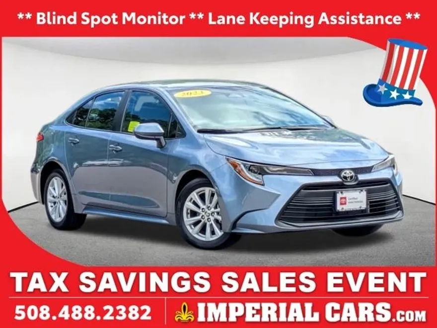 2023 Toyota Corolla LE photo 1
