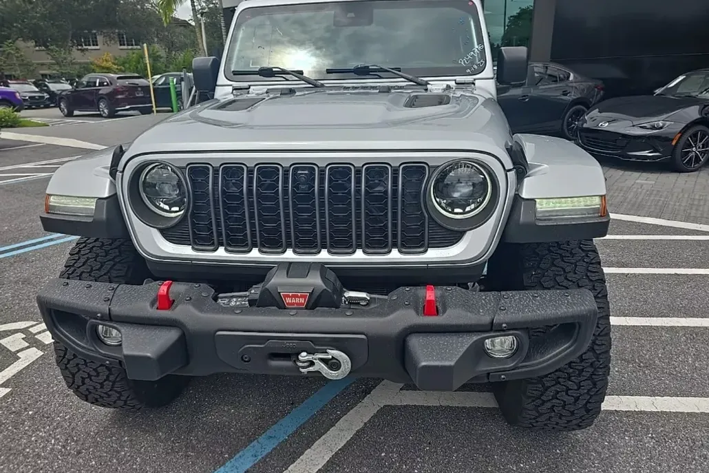 2024 Jeep Wrangler Rubicon X photo 1