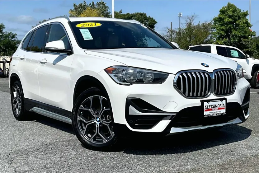 2021 Bmw X1 XDrive28i photo 1